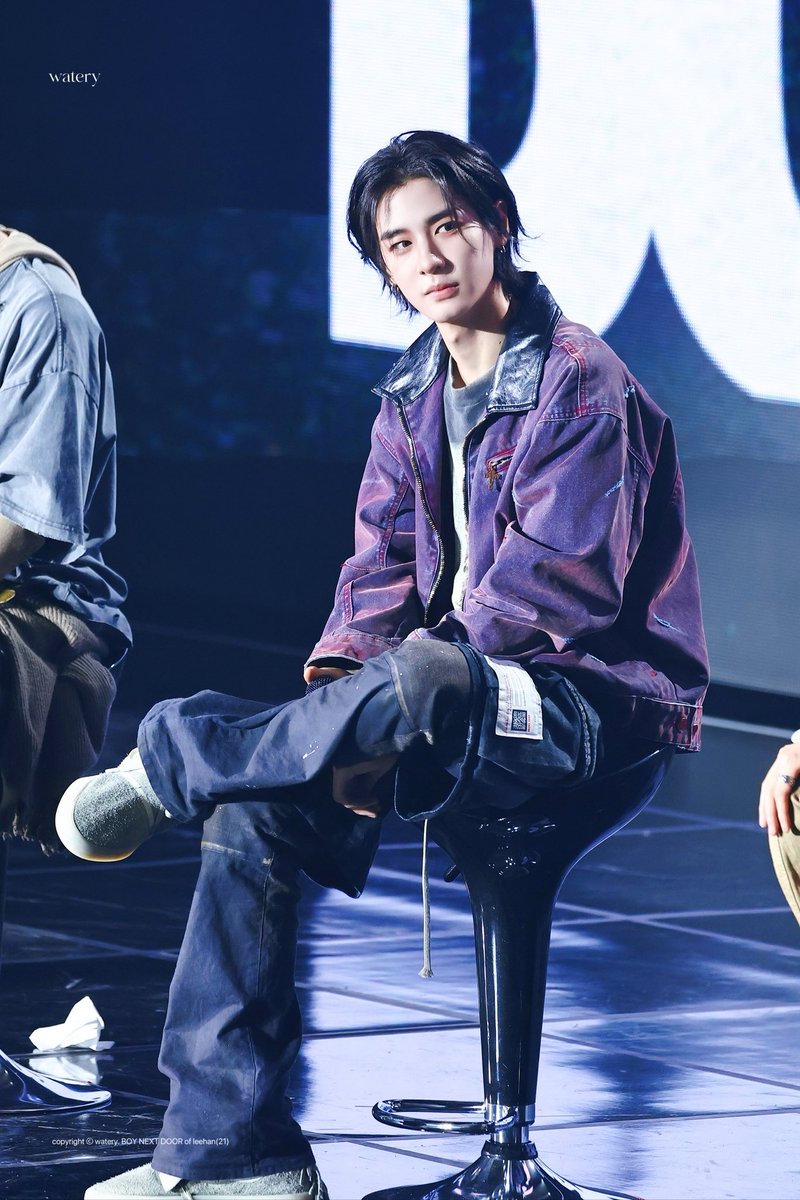 𝐖𝐚𝐭𝐞𝐫𝐲 tweet media