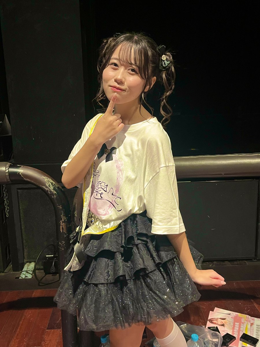 712KnightSKing's tweet image. 最っ高にたのしいライブでした!ライブ中何回も泣きそうになったし、皆の笑顔でめっちゃ元気もらえました(´∀`)✨️
これからも沢山輝いてね!CDデビュー、おめでとう〜👏👏!!
私の推しが最高に可愛くて尊い🙏🏻🙏🏻🙏🏻
#MyDresscode #襷を繋いで