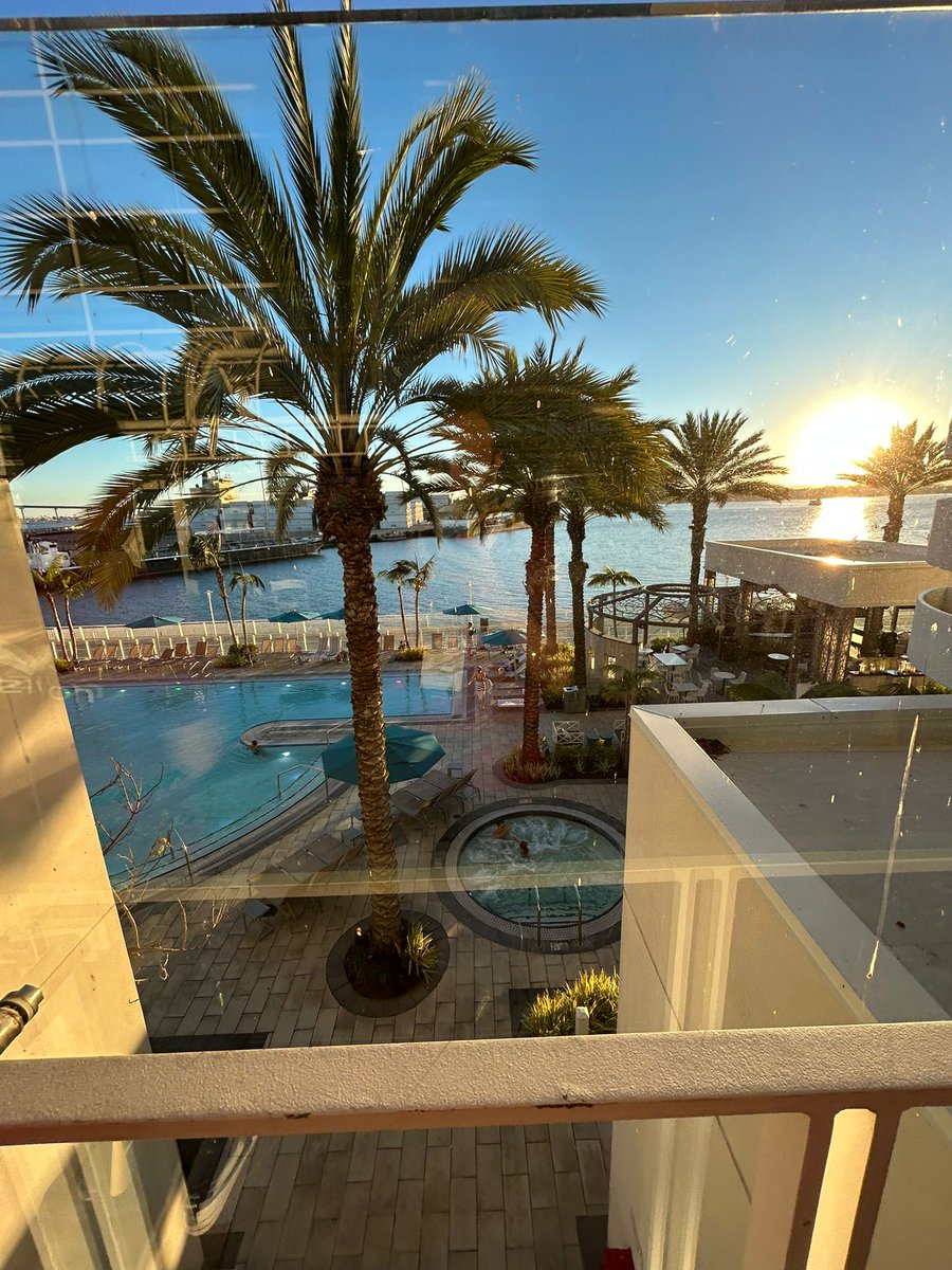 We’re ready for #DSE2025! 🎉

Meet the NoviSign team at Booth 101 today and tomorrow at the Hilton San Diego Bayfront.

We’re excited to connect, share what’s new, and talk about how we can help with your digital signage needs.

Come say hi! 👋
#DigitalSignage #AI #NoviSign