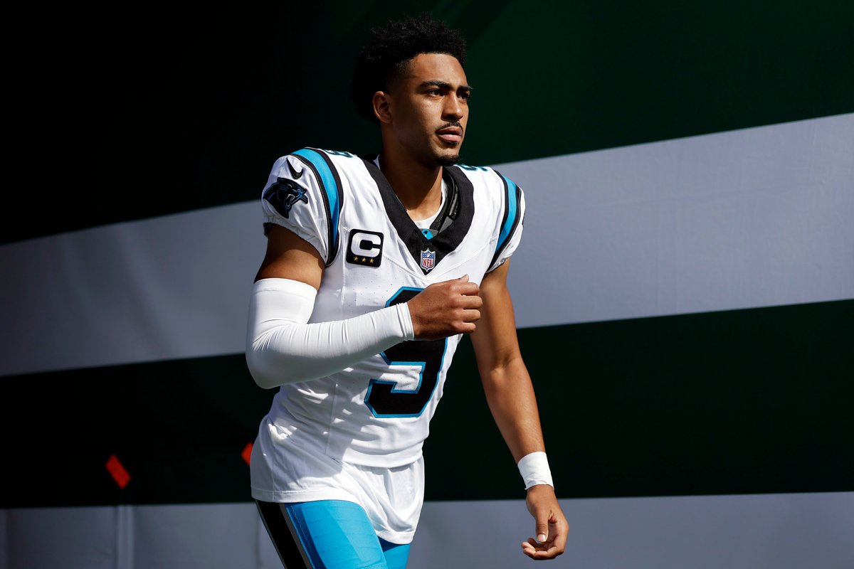 Bryce Young suffered a high ankle sprain on Sunday vs. Jets, per @TomPelissero 

He is expected to miss Week 8 vs. Bills 