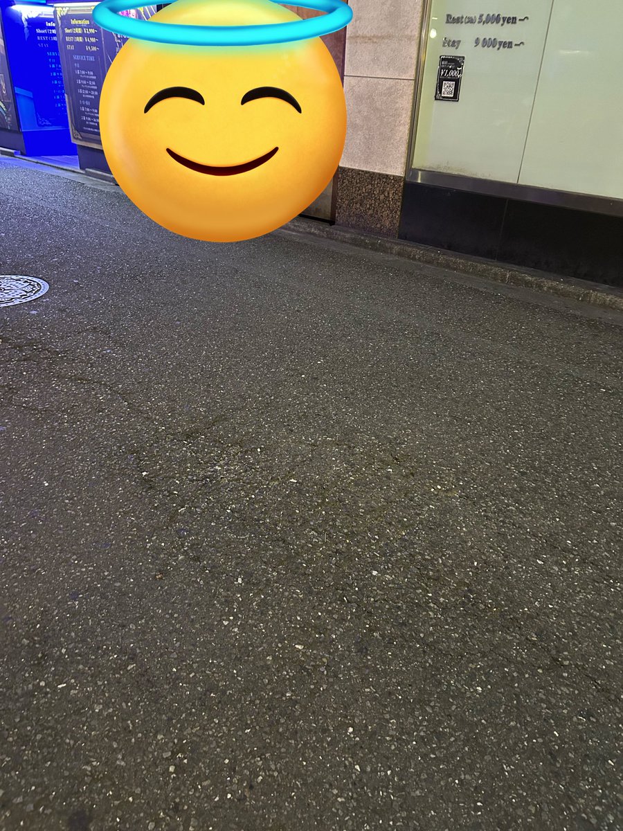driv_sn's tweet photo. 何人かにお誘いされて出向いたものの誰も現れず。相変わらずシャバい中、雨が降ってきて撤収。暇すぎて煙草の本数増えるな🚬 https://t.co/I6njzL8Hin