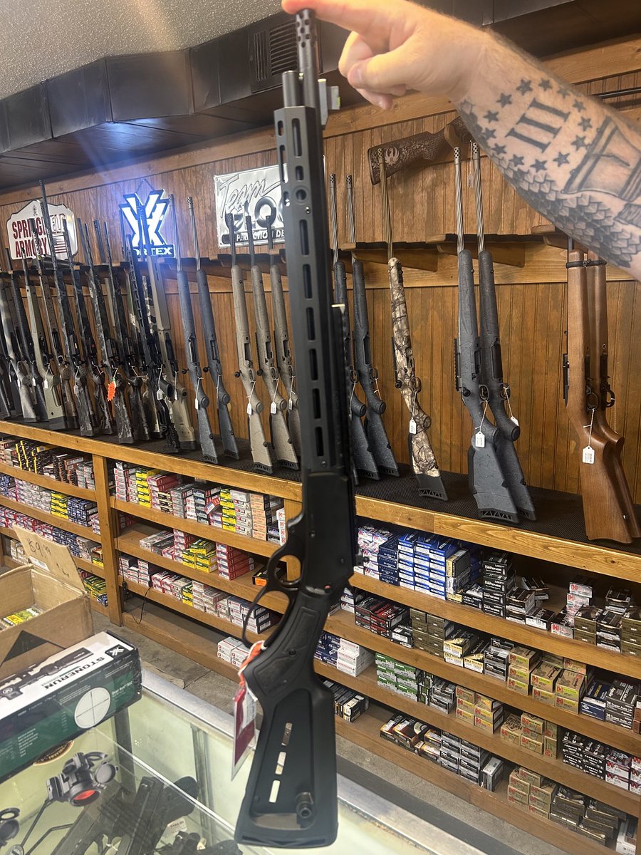 ⁦<a href="/nickthelefty/">lefty</a>⁩ 

home sweet home 🔥