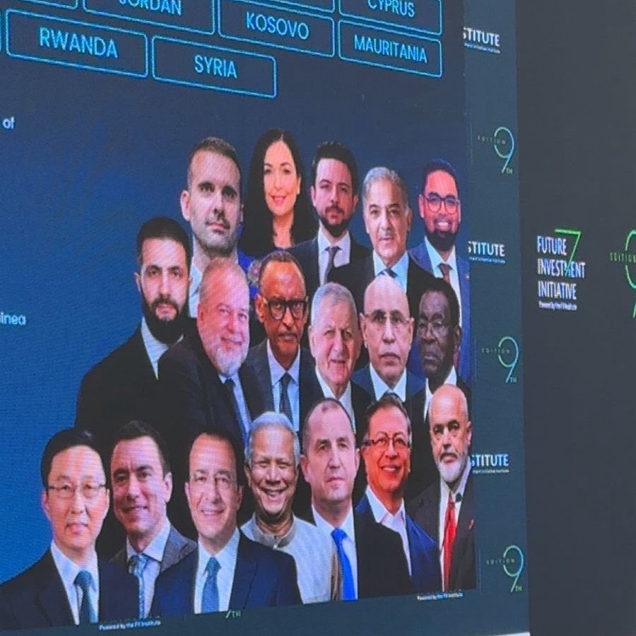 الأسبوع القادم.. قيادات العالم في الرياض

مبادرة #مستقبل_الاستثمار من 27 إلى 30 أكتوبر، بمشاركة أكثر من 20 رئيس دولة وحكومة، من بينهم:

1- أحمد الشرع - رئيس سوريا 🇸🇾 
2- شهباز شريف - رئيس وزراء باكستان 🇵🇰 
3- محمد الغزواني - رئيس موريتانيا 🇲🇷
4- غوستافو بيترو – رئيس كولومبيا 🇨🇴