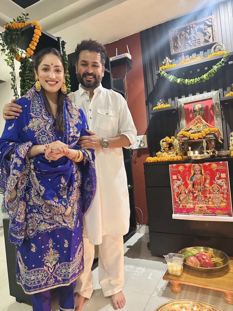 yamigautam's tweet image. शुभ दीपावली आप सभी को 🙏🏻 🪔
@AdityaDharFilms