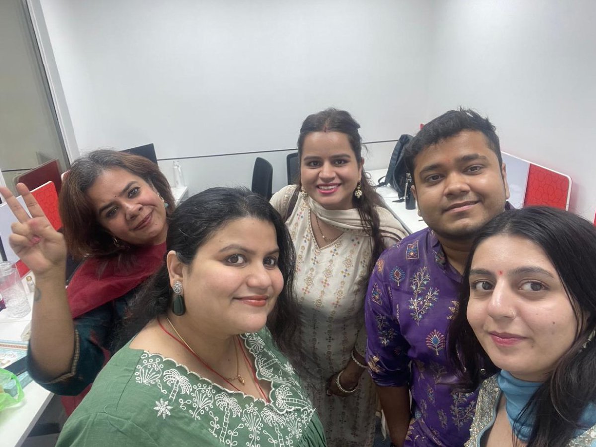 provaltech's tweet image. Celebrating New Beginnings this Diwali! 🪔

Our ProVal India team is celebrating the Festival of Lights and moving into our brand-new office in Noida!

Wishing everyone a joyful and prosperous Diwali from all of us at ProVal! 🌟

#MSPSuccessAmplified #ProVal #DiwaliCelebration