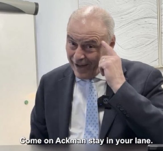 HighyieldHarry's tweet image. Bill Ackman asking why American food is so unhealthy while having 20% of his fund in Restaurant Brands and Chipotle