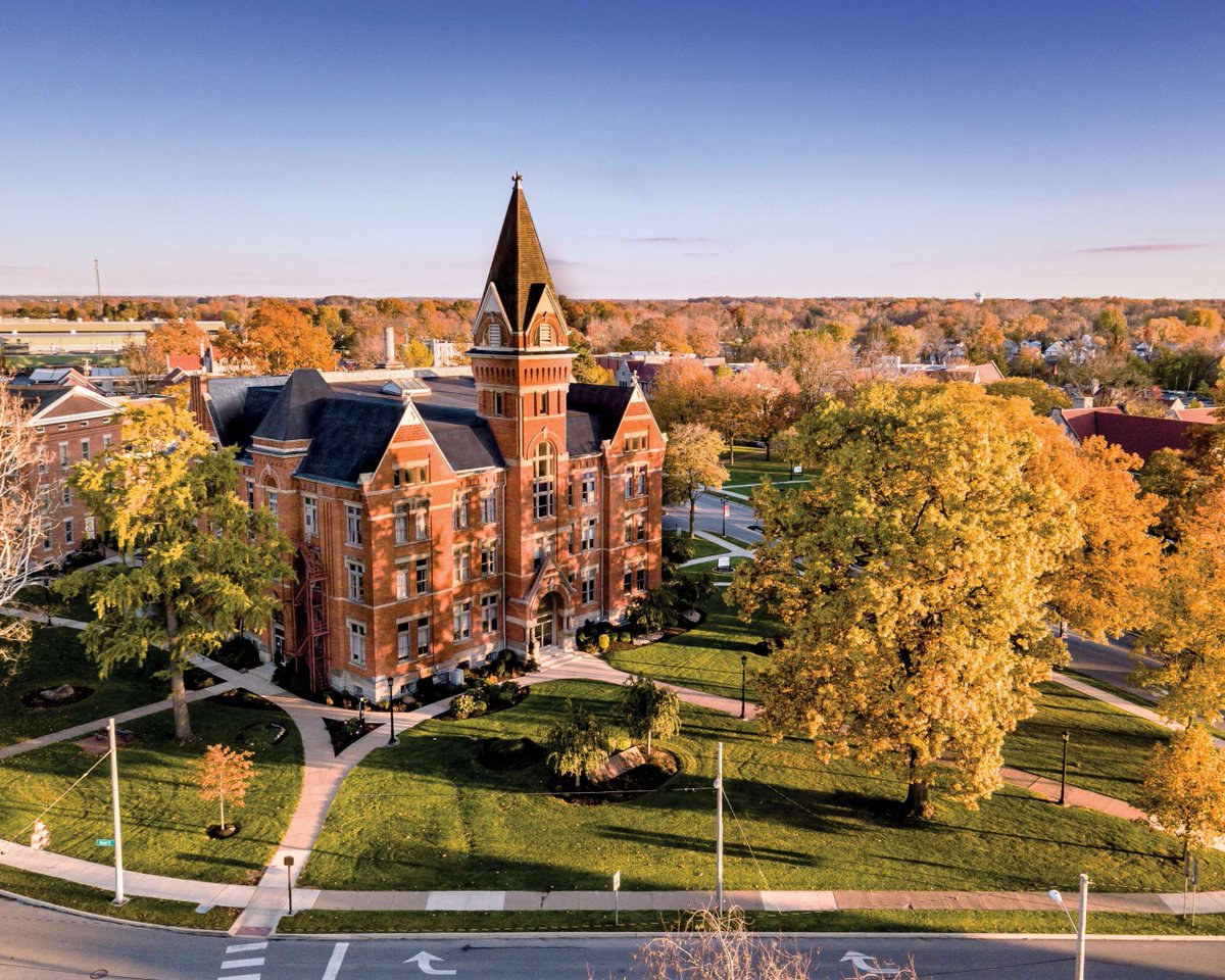 HeidelbergU's tweet photo. Heidelberg University students with ambitions for a career in healthcare now have more options to fast-track their path to medical school, thanks to an expanded partnership with the Lake Erie College of Osteopathic Medicine (LECOM).

🔗Full Story:
https://t.co/s4gOahf1CS https://t.co/rD0uFDuxjV