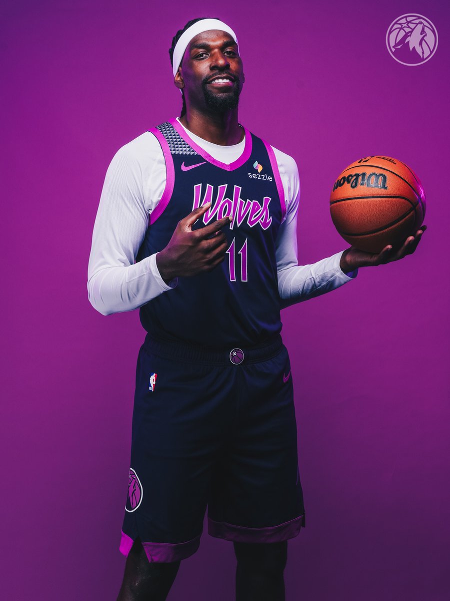 _WolvesFan_'s tweet image. Nah bueno lo que es la City Edition de éste año, volvió una de las mejores camisetas de la franquicia