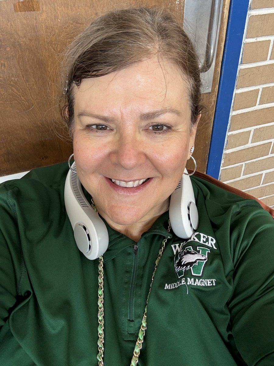 Come talks to me about <a href="/WalkerMiddleIB/">Walker Middle Magnet IB World School</a> ! It’s Magnet EXPO night at Jefferson High School.  <a href="/jhsmagnet/">Jefferson High School Magnet Academies</a> The application opens at 6:00pm 💚🐺