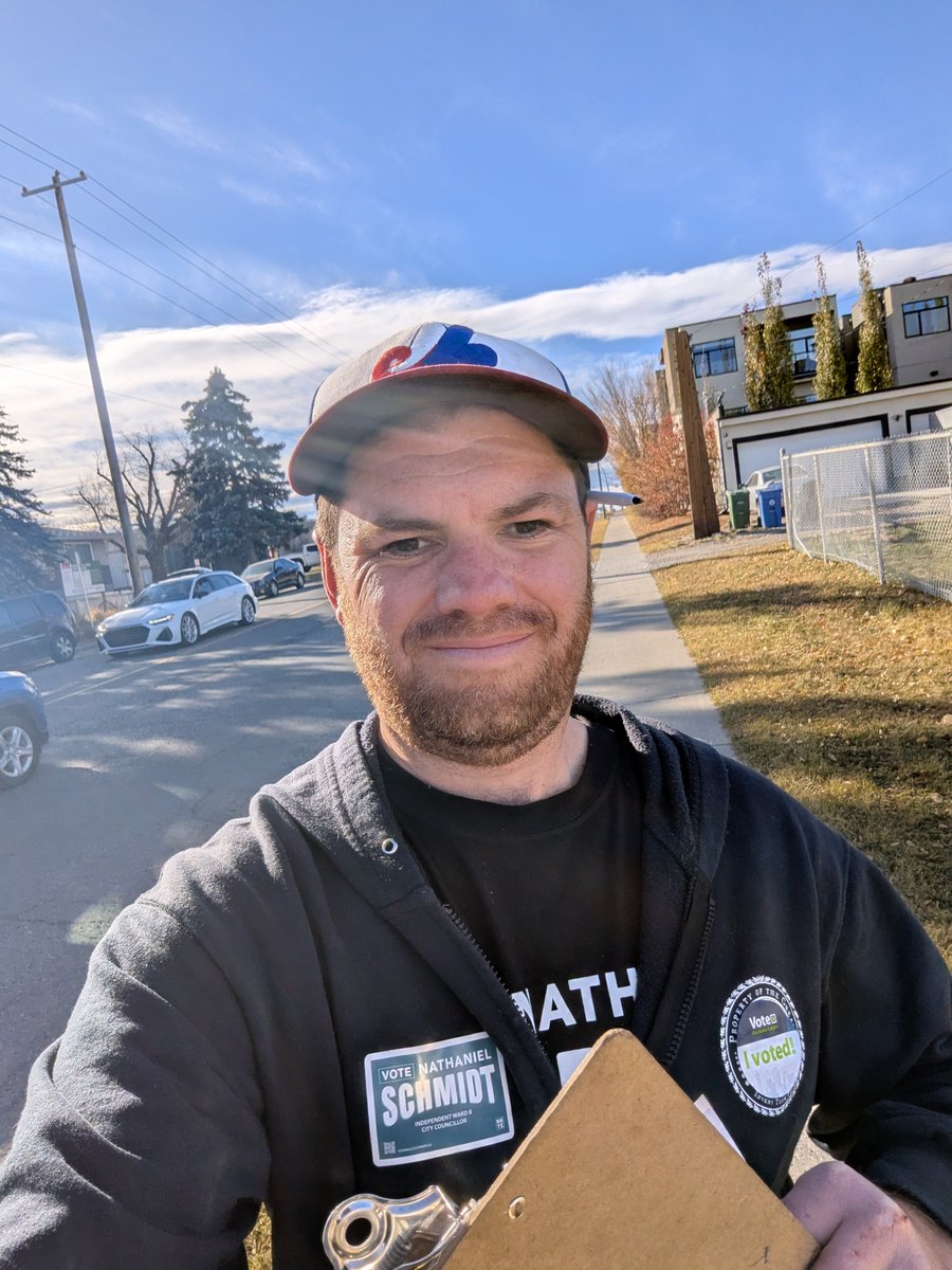 nate_for_8's tweet image. Pounding the pavement with my fantastic team to get out the vote today.
I voted this morning and got through pretty quick.
Even if the lines are long you gotta get out there!
Because you know what's even longer?
Waiting another 4 years for your chance to do it again.
#yyc