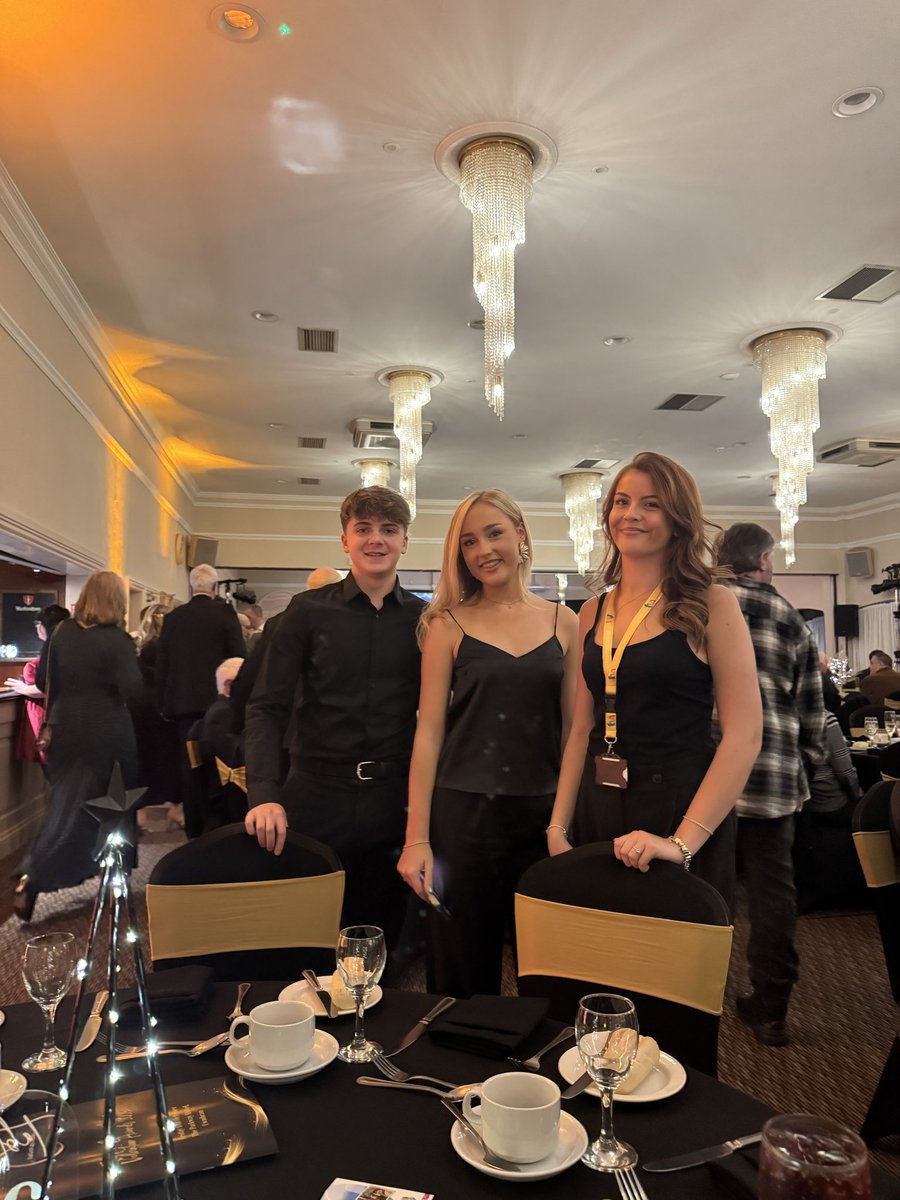 _thomas_jones4's tweet image. Another brilliant evening and opportunity for our Level 3 Business students at TLZ, running the social media at the TVA Awards. A fantastic night watching all the great work within our community. 

Well done to the Coleg Gwent performers too - outstanding⭐️🏆

@JoelMorgan81