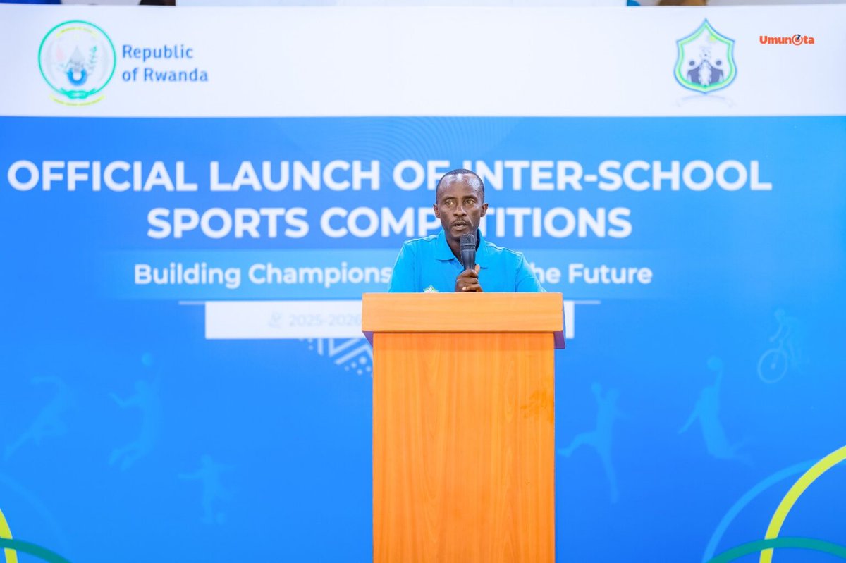FAPA_Rwanda's tweet image. In partnership with the @FRSS2025, FAPA joined the launch of the new school sports year &amp;amp; #FutureChampions program, attended by senior govt leaders. As legends, we are committed to developing talent through schools—laying the foundation for Team Rwanda— One Team, One Dream!