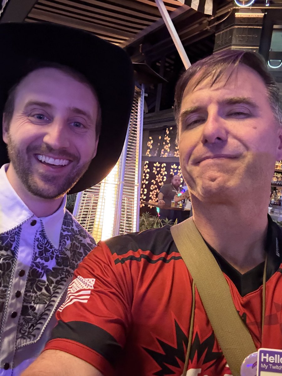 ShanghaiSix's tweet image. Elliot from @StarforgePCs excitedly ran up
to me at the #Twitchcon Block Party to ask if I was singing again. We hadn’t spoken in a year, but he remembered me from LAST year’s Block Party from my karaoke of Panic at the Disco. 

That’s flippin’ wild. 🤣
