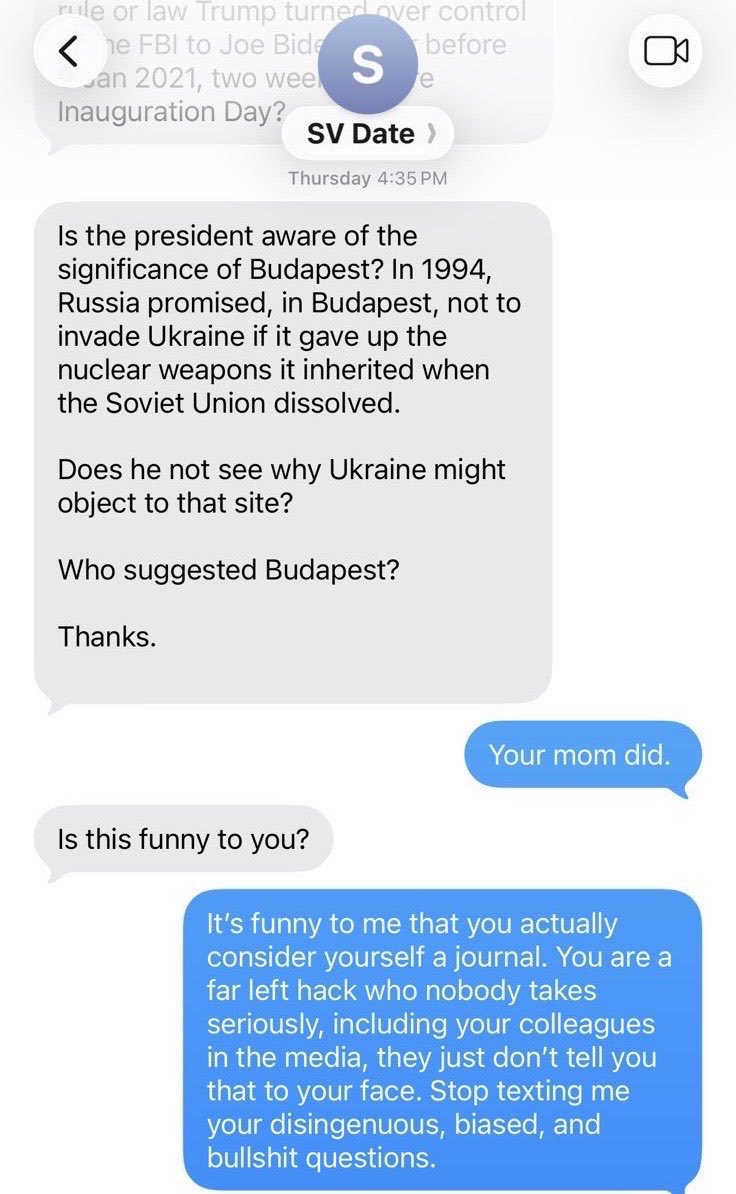🤔 Interaction between HuffPost and Press Secretary Karoline Leavitt