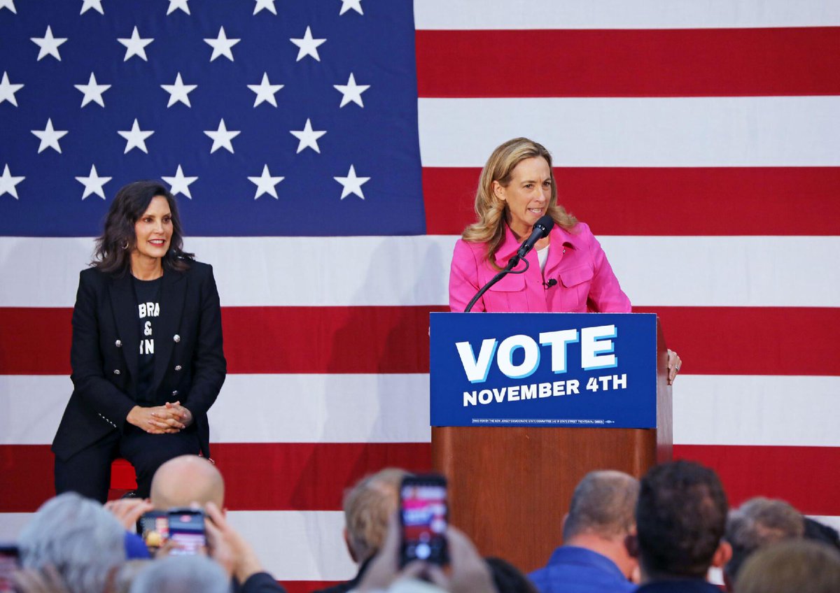 Dem Govs @IAmWesMoore and @GretchenWhitmer headed to New Jersey this weekend to get out the vote for <a href="/MikieSherrill/">Mikie Sherrill</a>! T-minus 15 days until we elect her as Governor.

Make your plan to vote: IWillVote.com/NJ