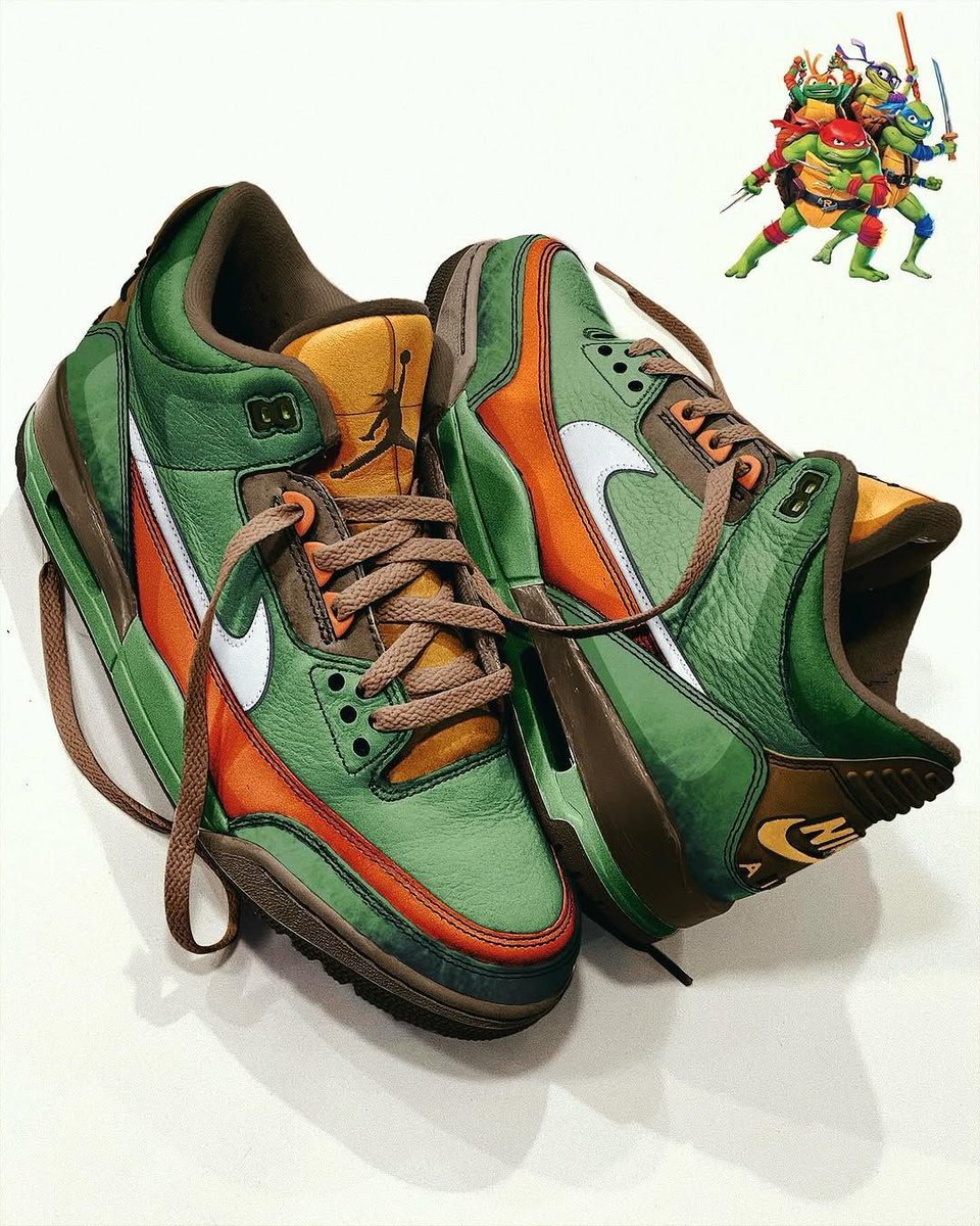 JustFreshKicks's tweet image. TMNT x Air Jordan 3 “Kowabunga” Pack 🐢🍕🕳️