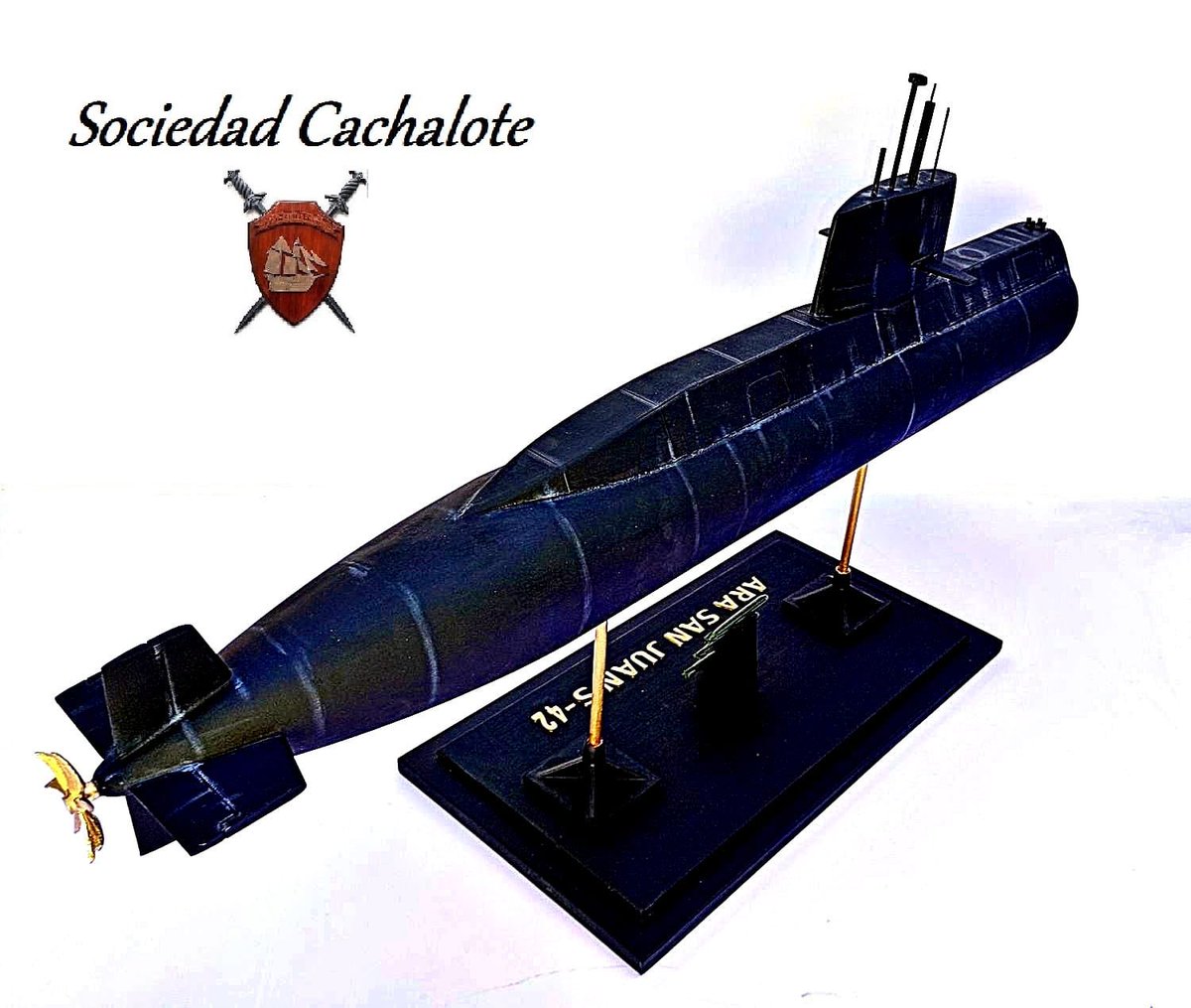 carlosallievi2's tweet photo. Modelismo naval. Submarino ARA San Juan S-42 escala 1/100 #submarinos #modelismonaval #barcosaescala #arasanjuan #s-42 https://t.co/hs6bTxVn12