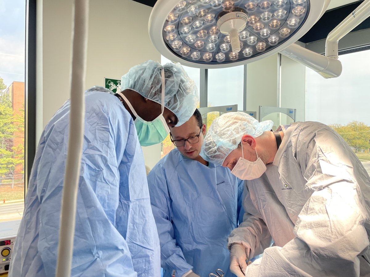 icotecmed's tweet photo. The icotec team was proud to support the Ohio State Multidisciplinary Spine Tumor Course, advancing resident and fellow education in spinal oncology through expert-led sessions and a hands-on cadaver lab.
Thanks to @OhioStateWexMed and all faculty!
#icotecMedical #BlackArmor https://t.co/GXaYwEFwhE
