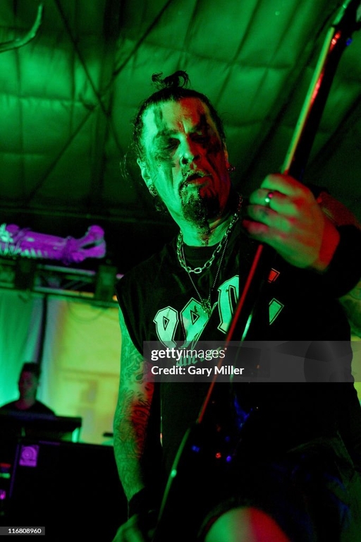 DennaMorgan's tweet image. I remember...#PaulRaven - R.I.P.