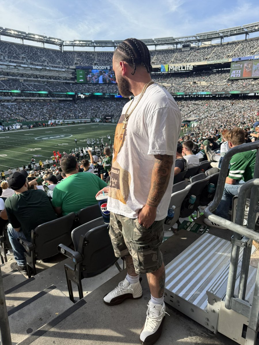 yaboyzekee's tweet image. 