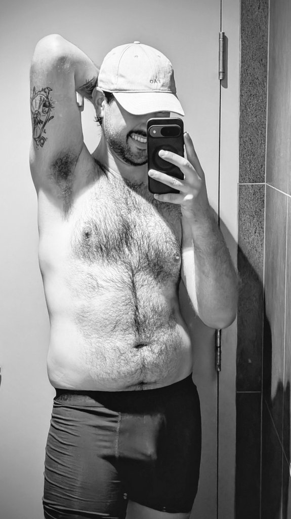 Jujufeetfest's tweet image. Gym log 💪