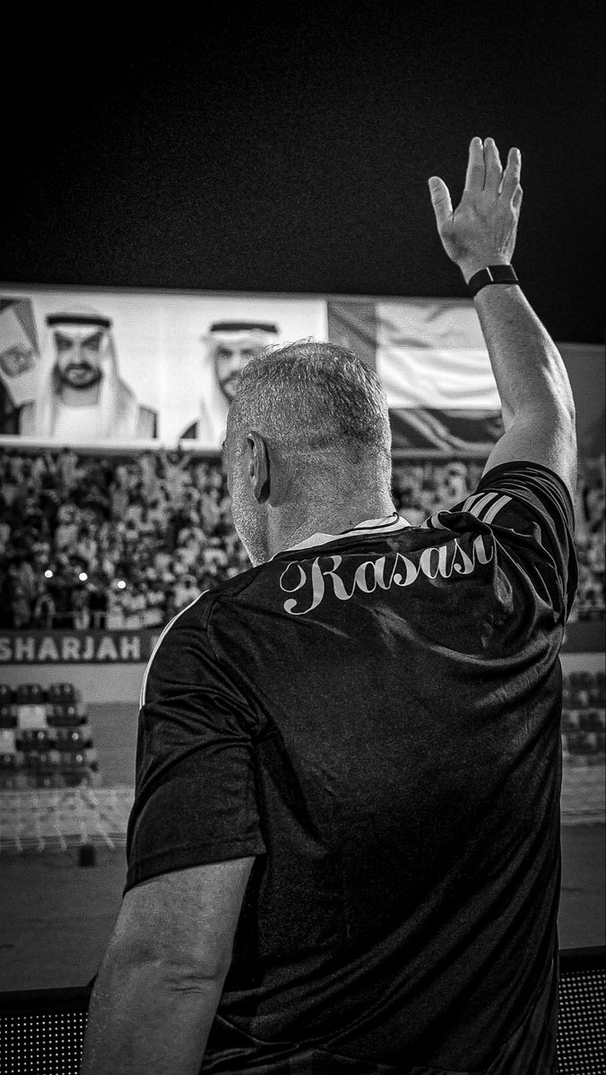 khalifa (@kaloof6799) on Twitter photo أصعب تدمير هو أن ترى ناديك يتحطم أمام عينيك وأنت عاجز عن إنقاذه
<a href="/sharjawyCOM/">الجماهير الشرجاوية 👑</a>
#إقالة_مجلس_إدارة_نادي_الشارقة أصعب تدمير هو أن ترى ناديك يتحطم أمام عينيك وأنت عاجز عن إنقاذه
<a href="/sharjawyCOM/">الجماهير الشرجاوية 👑</a>
#إقالة_مجلس_إدارة_نادي_الشارقة