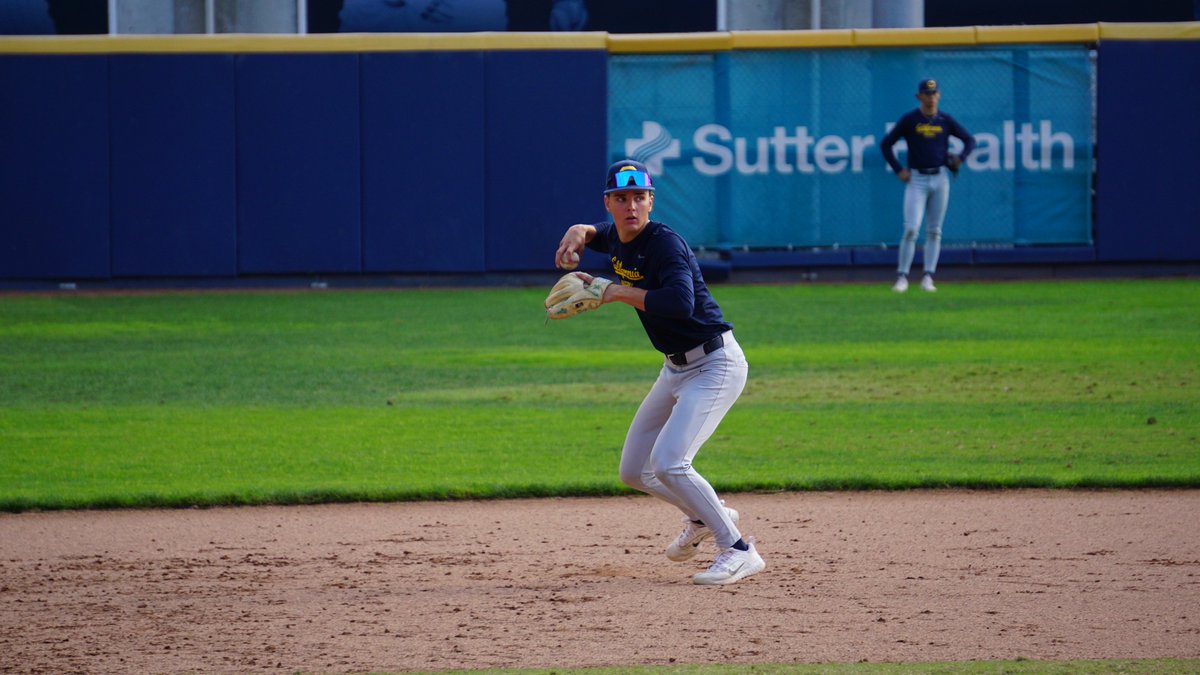 CalBaseball's tweet image. 𝑮𝒆𝒕𝒕𝒊𝒏𝒈 𝑩𝒆𝒕𝒕𝒆𝒓 📈

Come see us this Friday when we take on Okanagan College at Stu Gordon Stadium - First pitch: 5 p.m. Free to the public!

#GoBears