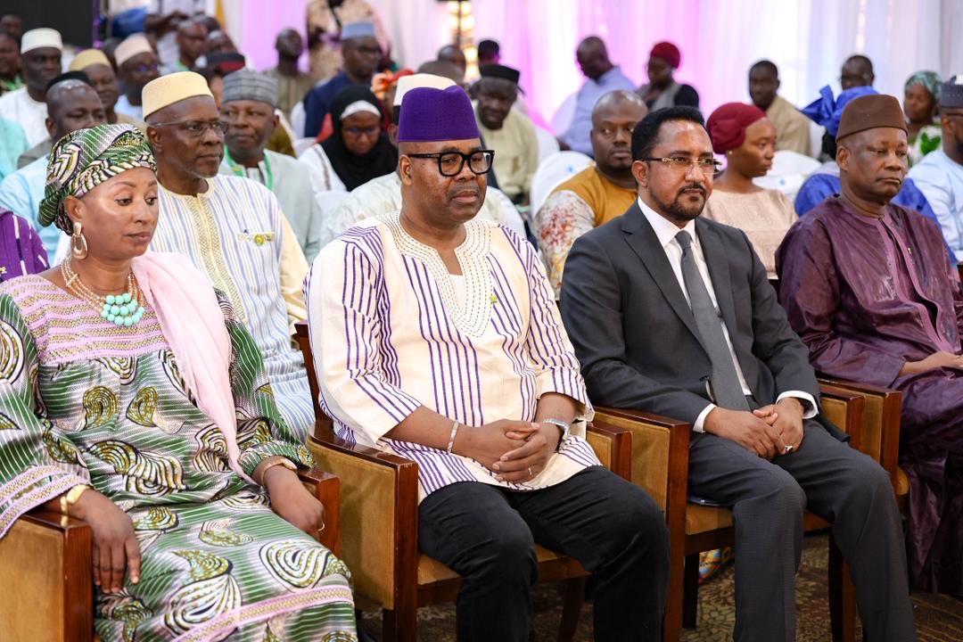 𝐌𝐚𝐫𝐜𝐡𝐞́ 𝐝𝐞𝐬 𝐈𝐧𝐧𝐨𝐯𝐚𝐭𝐢𝐨𝐧𝐬 𝐞𝐭 𝐓𝐞𝐜𝐡𝐧𝐨𝐥𝐨𝐠𝐢𝐞𝐬 𝐀𝐠𝐫𝐢𝐜𝐨𝐥𝐞𝐬 (𝐌𝐈𝐓𝐀) 𝟐𝟎𝟐𝟓!

J’ai pris part à la cérémonie d’ouverture du Marché des Innovations et Technologies Agricoles (MITA) ce lundi 20 octobre 2025.

Placée sous le haut parrainage du