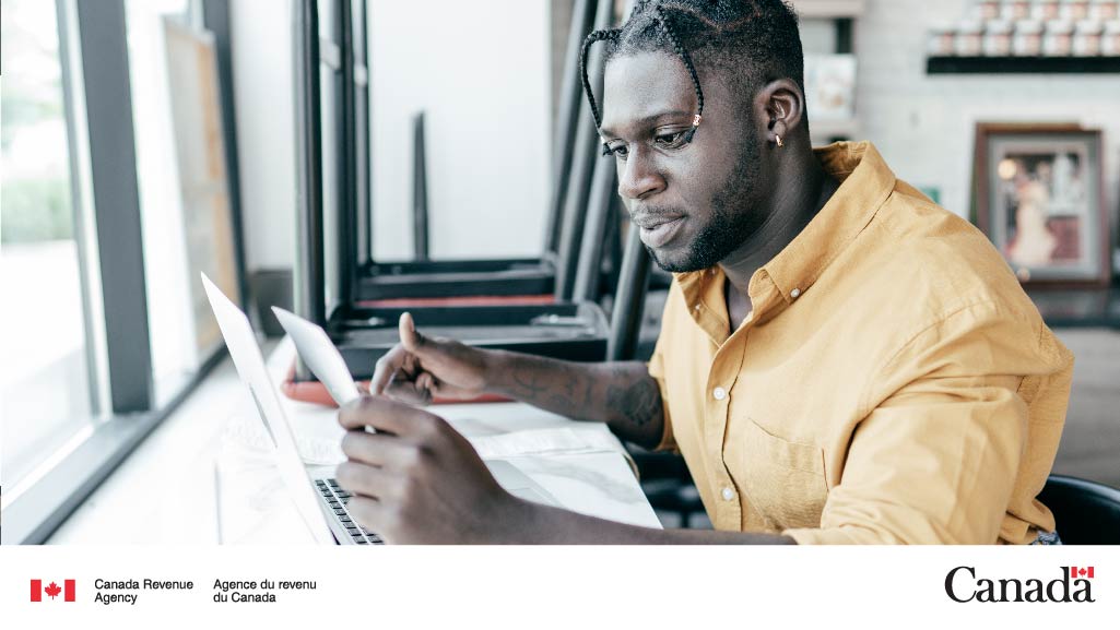 CanRevAgency's tweet photo. This #SmallBusinessWeek, why not book a virtual visit with a liaison officer to get free and personalized support for your business tax needs? https://t.co/bjy3NhYwWL #BDCsbw #CdnBusiness #CdnTax https://t.co/VUDPhaZmrU