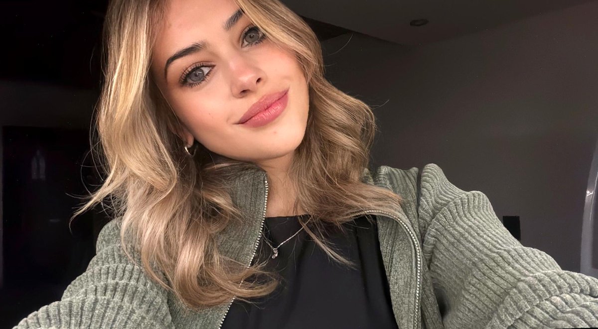 princessc442's tweet image. someone pls invent telepathic texting for shy girls