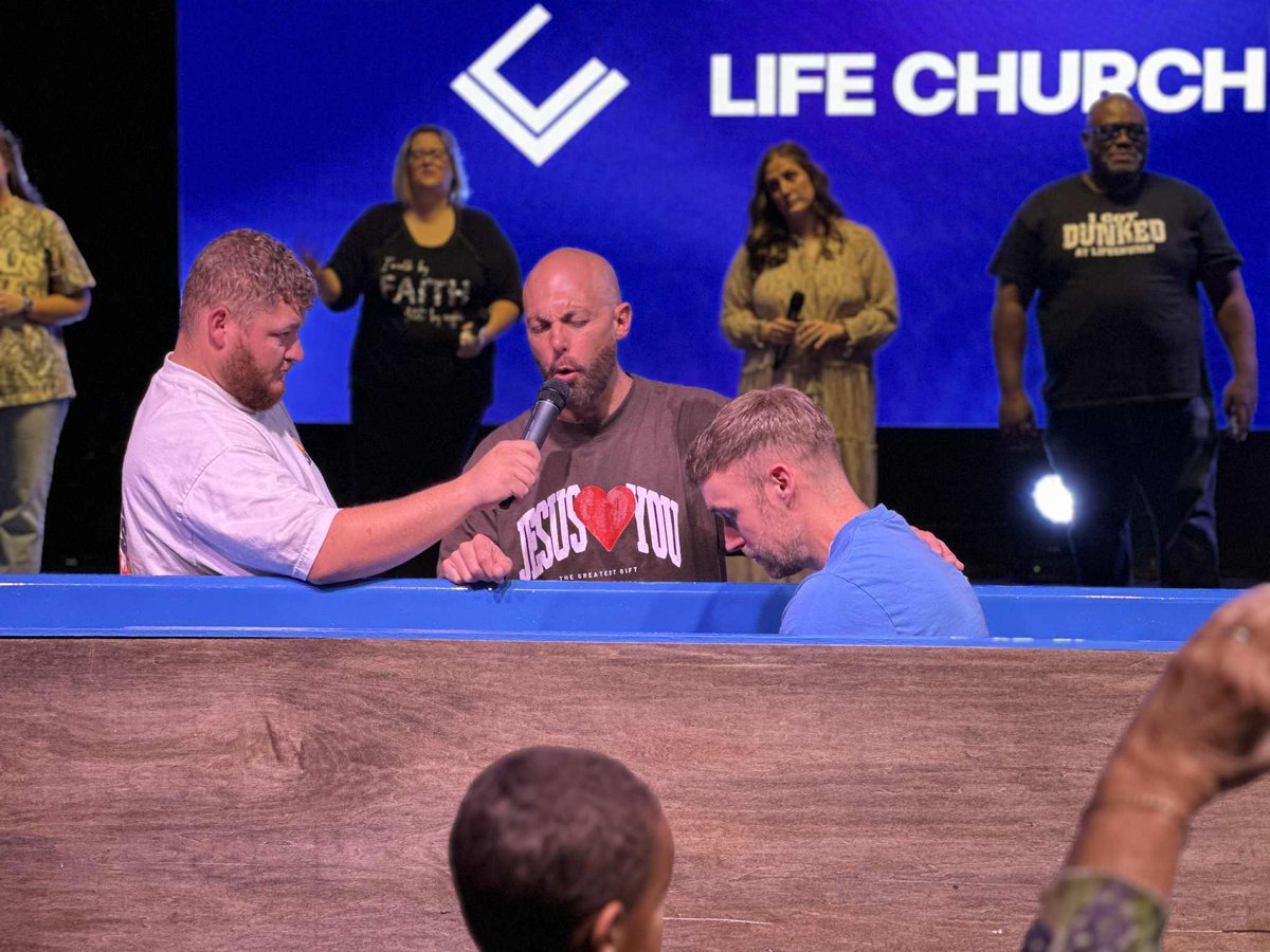 JoshBurnsTech's tweet image. Thank you Jesus for never giving up on me and for always pulling me back into your arms every time I drifted away. 

Being Baptized with my love and sister is something that I will cherish for the rest of my life. 🤍

“And Peter said to them, Repent and be baptized every one of…