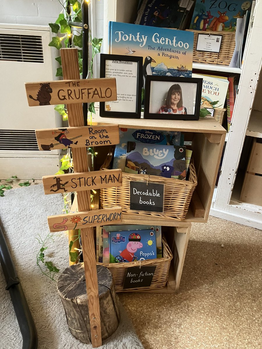 AyresomePrimary's tweet photo. A pleasure to work alongside @LettersSounds last week as we explored all things Reading #cosyspaces #fluency #readingforpleasure @AdAstraTrust @Literacy_Trust #partnership https://t.co/rqcYkyt7j8