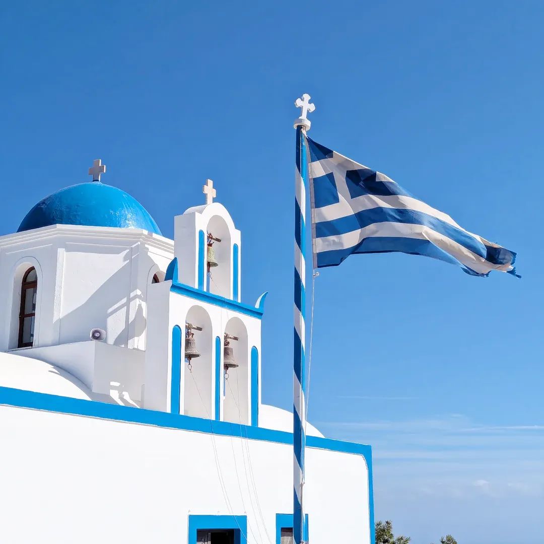Higwanz's tweet photo. Monday blues 💙 

🇬🇷🇬🇷🇬🇷

#Monday #Greece #santorini #mondayblues #travel #blue 

Instagram @higwanz @higz.eatz https://t.co/00cEx1Tlr9