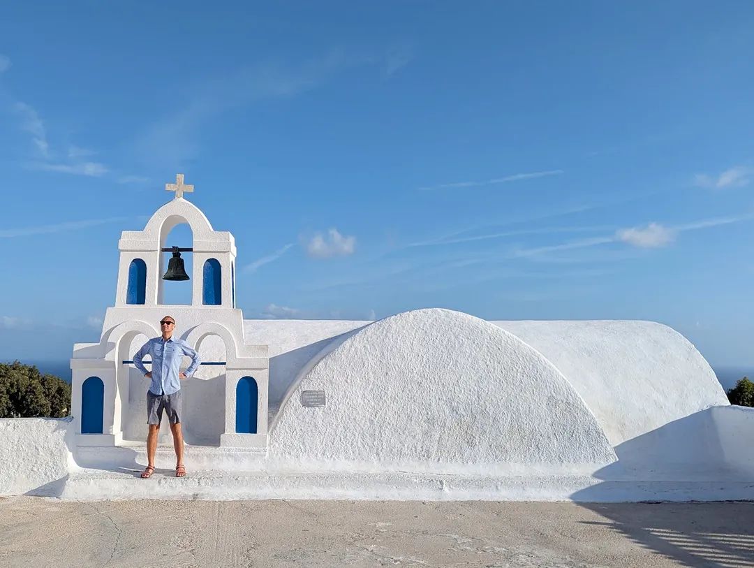 Higwanz's tweet photo. Monday blues 💙 

#Greece #santorini #blue #Monday #travel 

Instagram @higwanz @higz.eatz https://t.co/NIMuAx5A5o