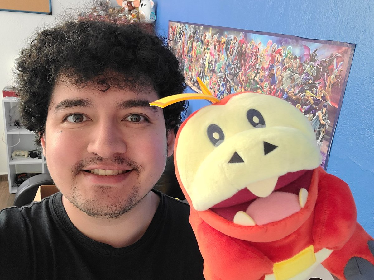 Ya en casa y con un nuevo compañero traído desde el Centro Pokémon de Kyoto ❤️‍🔥