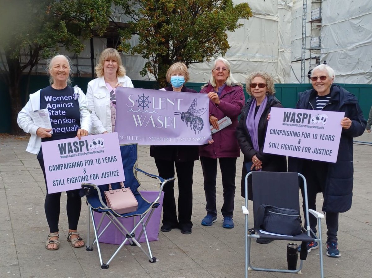 solent_waspi's tweet image. Our very first #WASPI protest was at #Southampton Bargate in 2016. To mark our decade of campaigning, we were back there on Saturday, handing out leaflets & speaking with passers-by. It was heartening to receive so many good wishes.
@WASPI_Campaign #notgoingaway