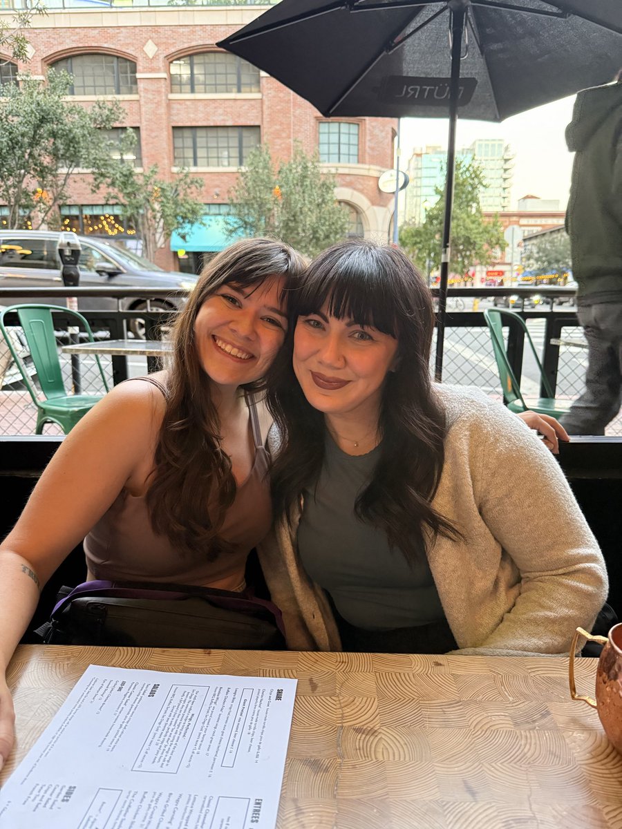 ASHIMOSITY's tweet image. Celebrating 10 Years of @TwitchCon this week with so many friends made me so happy.  🥹💜