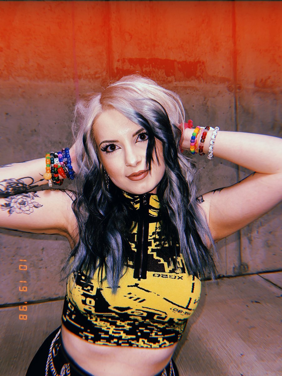 lyss♡ tweet media