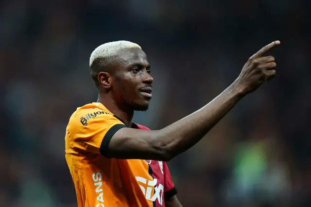 byjulide's tweet photo. Sevgili yeğenim için ördüğüm kuzu oyun paspasını sevgilime gösterdiğimde karşımda gülmeye başladı. "Neden gülüyorsun?" diye sorunca da "Osimhen'e benzemiş." deyip gülmeye devam etti.
Osimhen/ Kuzu Oyun Paspası https://t.co/wwKopNavpK