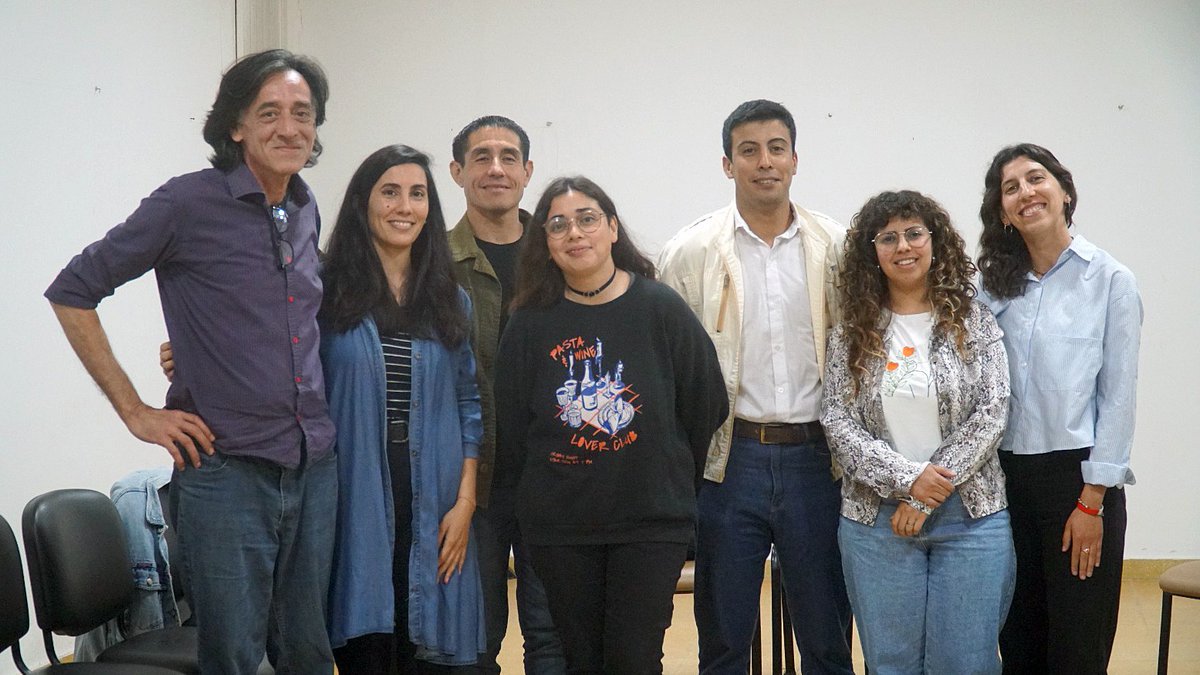 El viernes participamos de un hermoso encuentro en Magdalena para pensar el trabajo periodístico ✍️

Lo contamos en esta nota, en la página web del SiPreBo  ⬇️
siprebo.com.ar/un-encuentro-e…