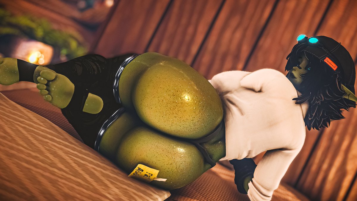 A sticky note? On my butt? What're you talking about?!?