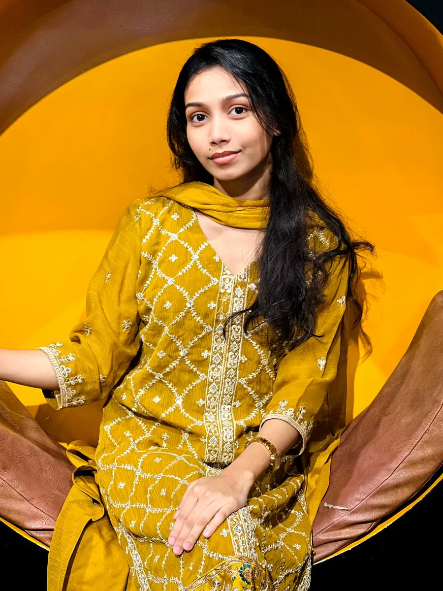 রাই tweet media