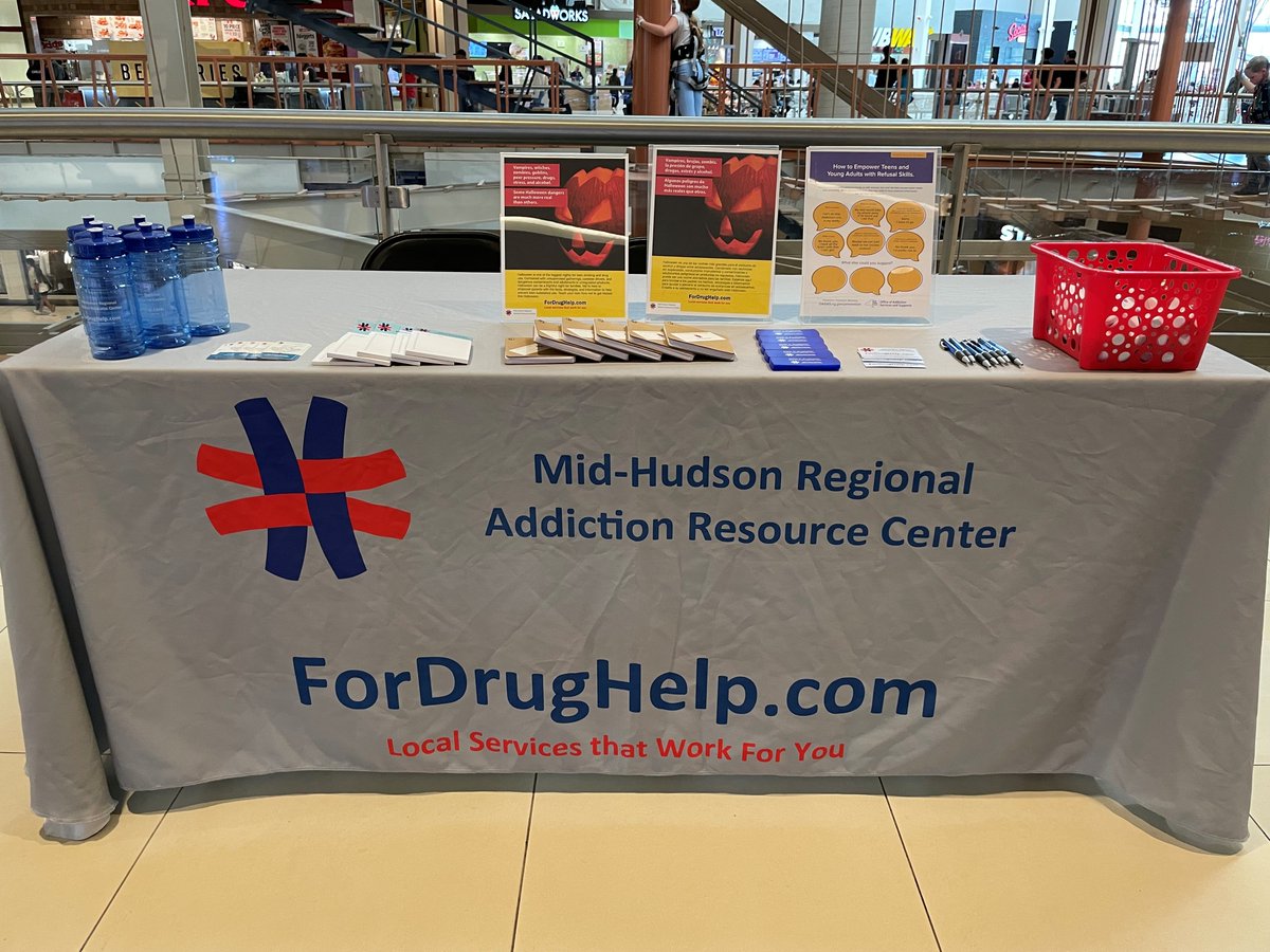 fordrughelp's tweet image. Thank you to everyone who stopped by our table at the @palisadescntr on Saturday. #ForDrugHelp #PreventionMonth