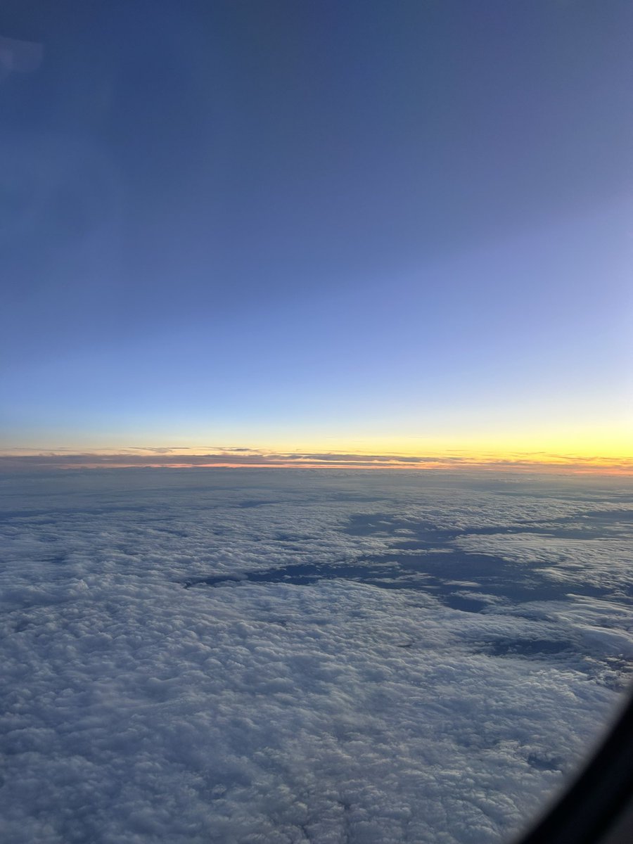 Стамбул аэропортида Лабубу уйинчоги 155€ сатилмокла. Аслида PopMarket магазинида узини нархи 99юань (~15$)… Мана бизнес

Бизда хам 150$ сотишаетган экан Хитойдан олиб келиб… 

Ужас