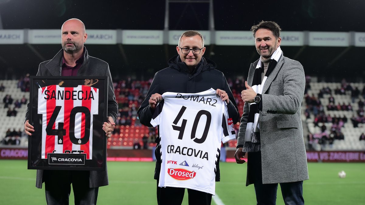 KSCracoviaSA's tweet image. Cracovia 🤝 Sandecja