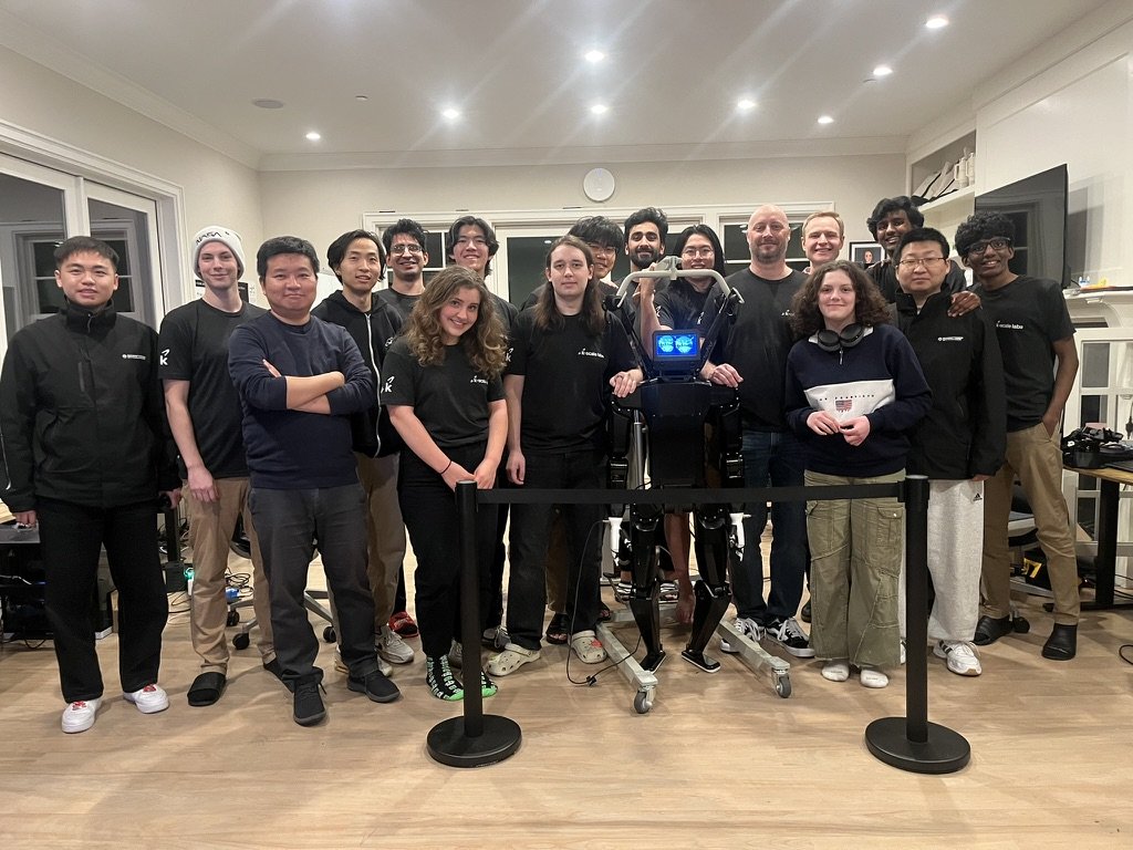 JingxiangMo's tweet image. In September, I decided to leave K-Scale Labs to build a new venture focused on solving an urgent and critical problem for robotics and physical AI in the United States.
At K-Scale Labs, I'm grateful to have been able to create and lead the K-Bot and Z-Bot projects and to…