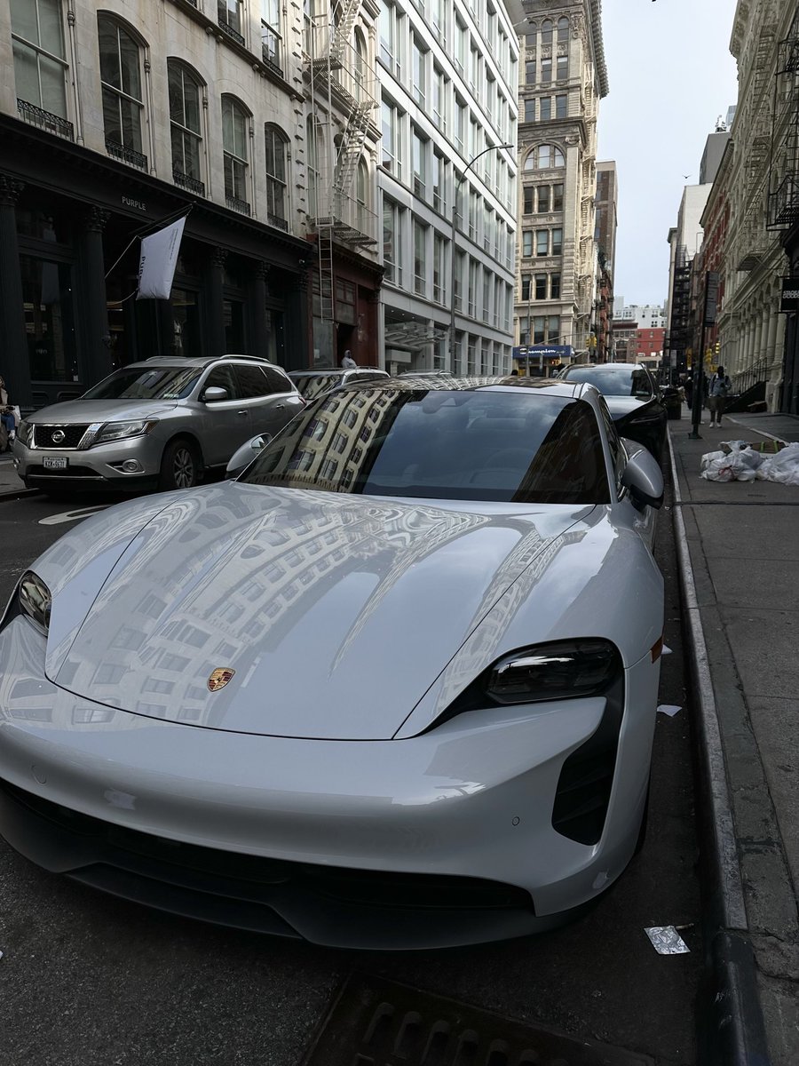 A. (@mrbucks__) on Twitter photo 