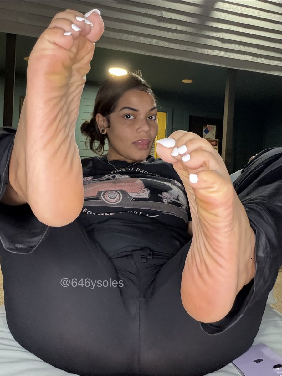 646ysoles's tweet photo. A year later‼️ still fat, juicy, &amp;💦 https://t.co/tLW83oQG8n