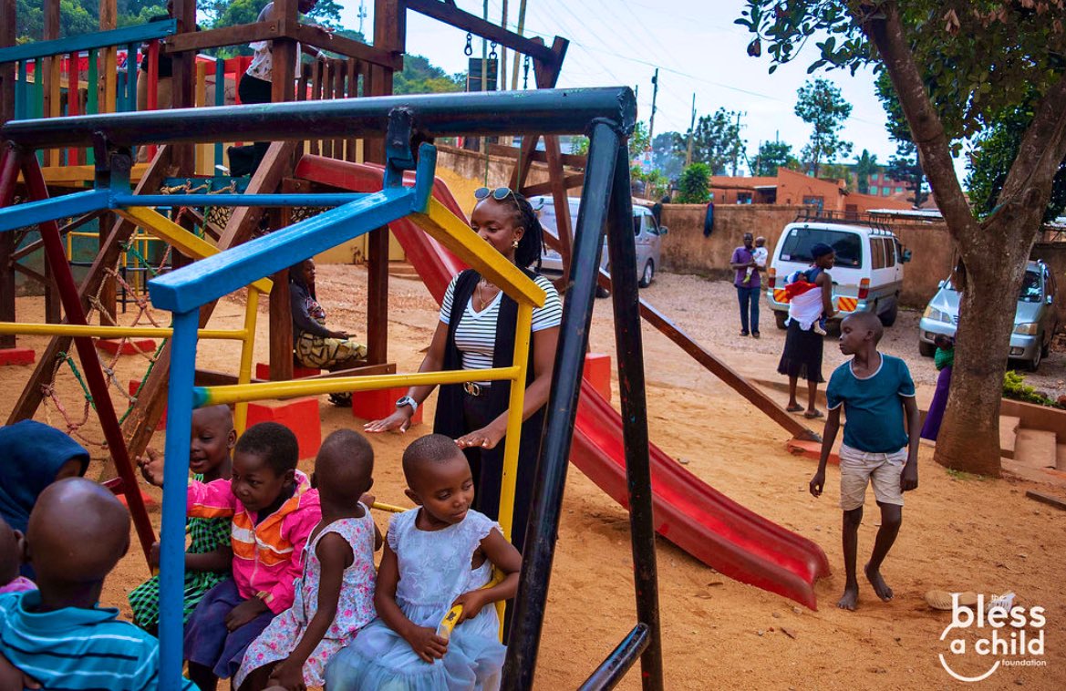 All4LoveCancer's tweet photo. A Sunday afternoon spent with children living with cancer. Their giggles and laughter reminded us of why we decided to engineer this cause. 🙏🏾 https://t.co/aZBUs9Z5tR