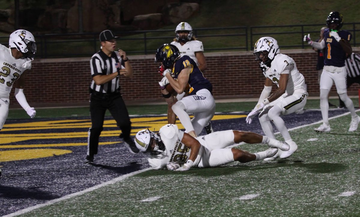 Click to see GIF of Kristian Valeriano's TD:
photos.app.goo.gl/wNYLwk4gTtyPtB…

<a href="/ucobronchofb/">UCO Football</a>